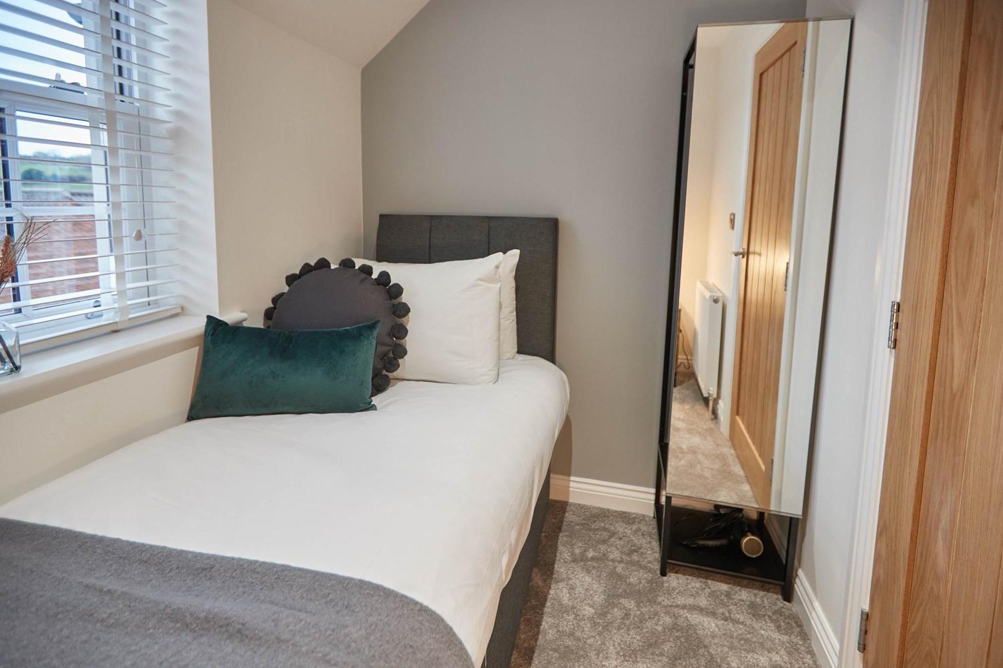 Host & Stay - Iburn House Sleights Экстерьер фото